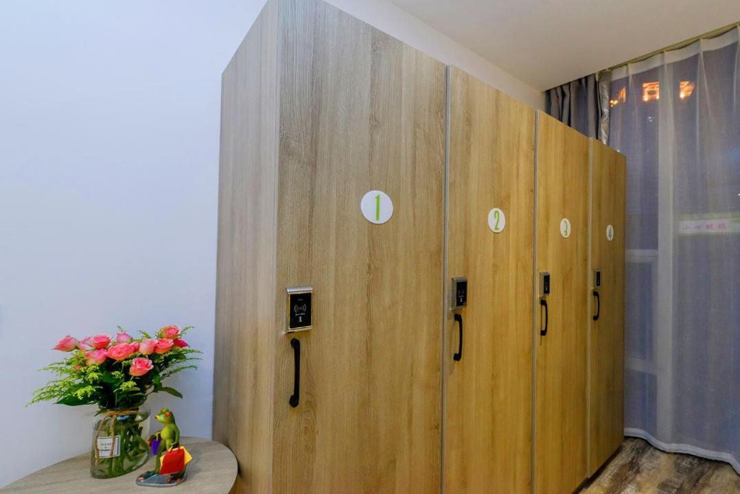 Heye International Youth Hostel Чунцин Экстерьер фото