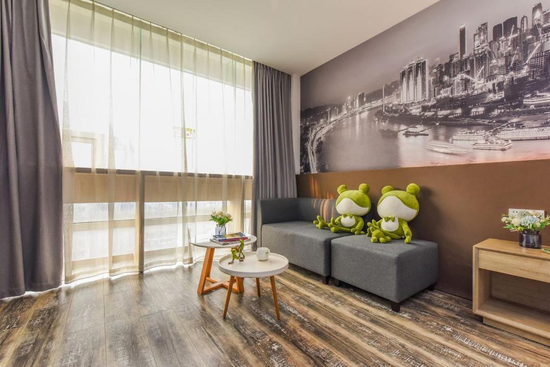 Heye International Youth Hostel Чунцин Экстерьер фото